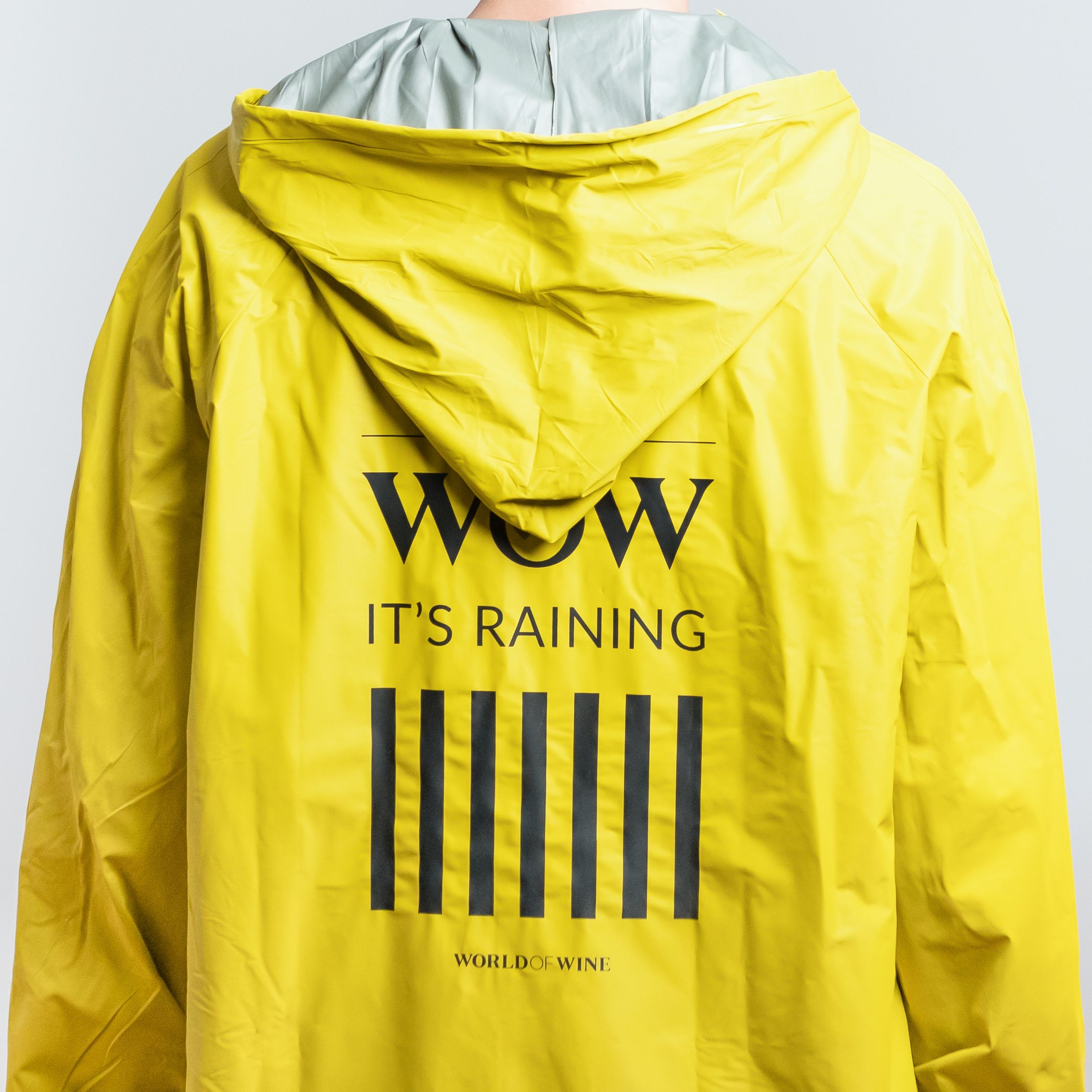 Wow raincoat m/l – compact and stylish protection