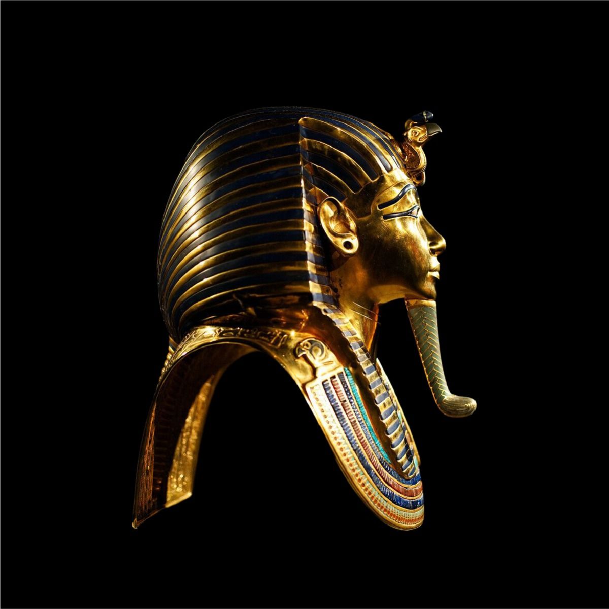 EGYPTIAN TREASURES: UMA VIAGEM INTEMPORAL
