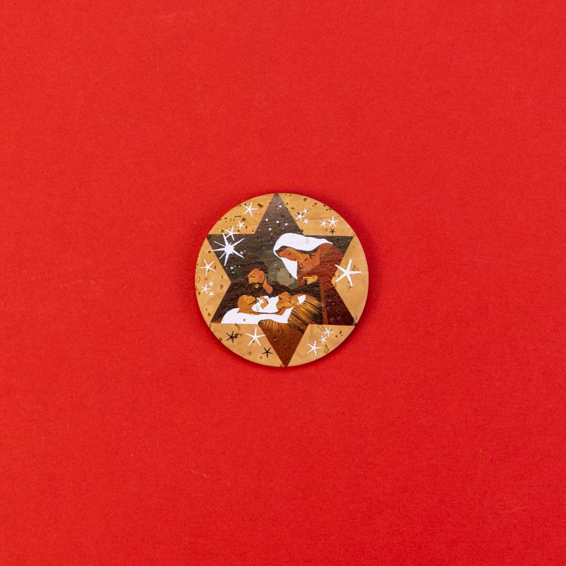 Opens Capsules/Crib Magnet