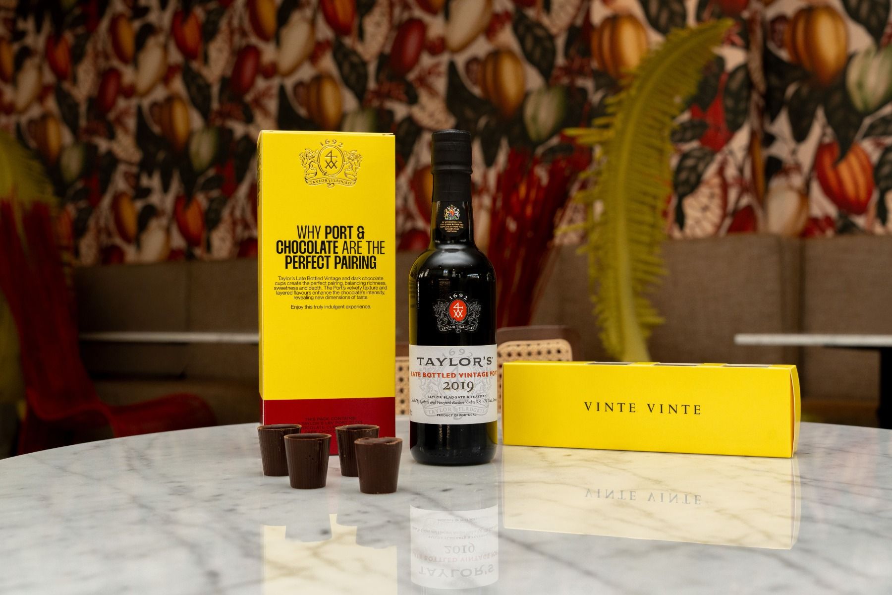 Port Wine and Chocolate Cup Experience 