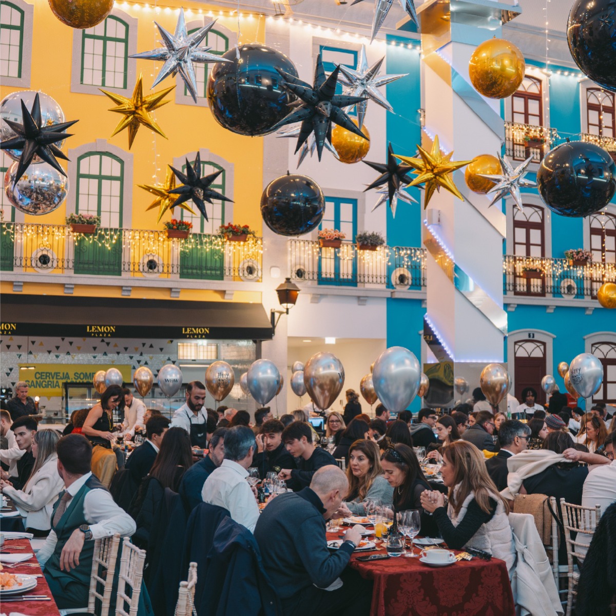 New Year's Eve Dinner At Lemon Plaza