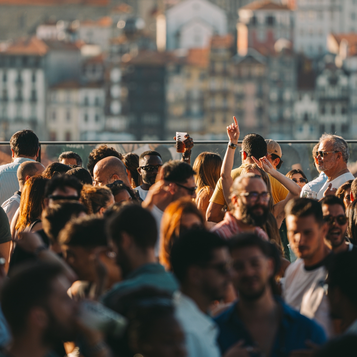 sunset rewind 90s porto